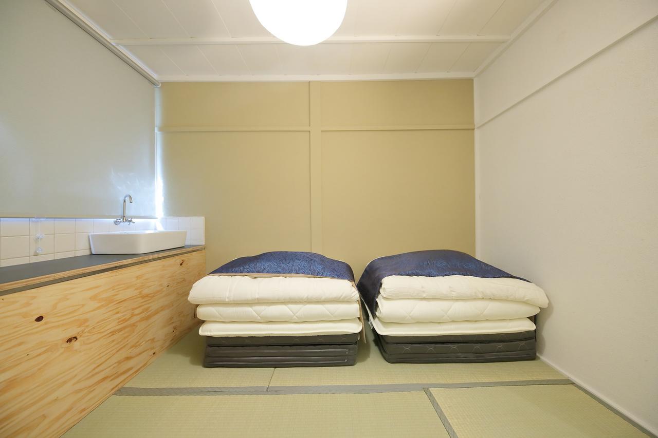 Raku Hostel Осака Екстер'єр фото