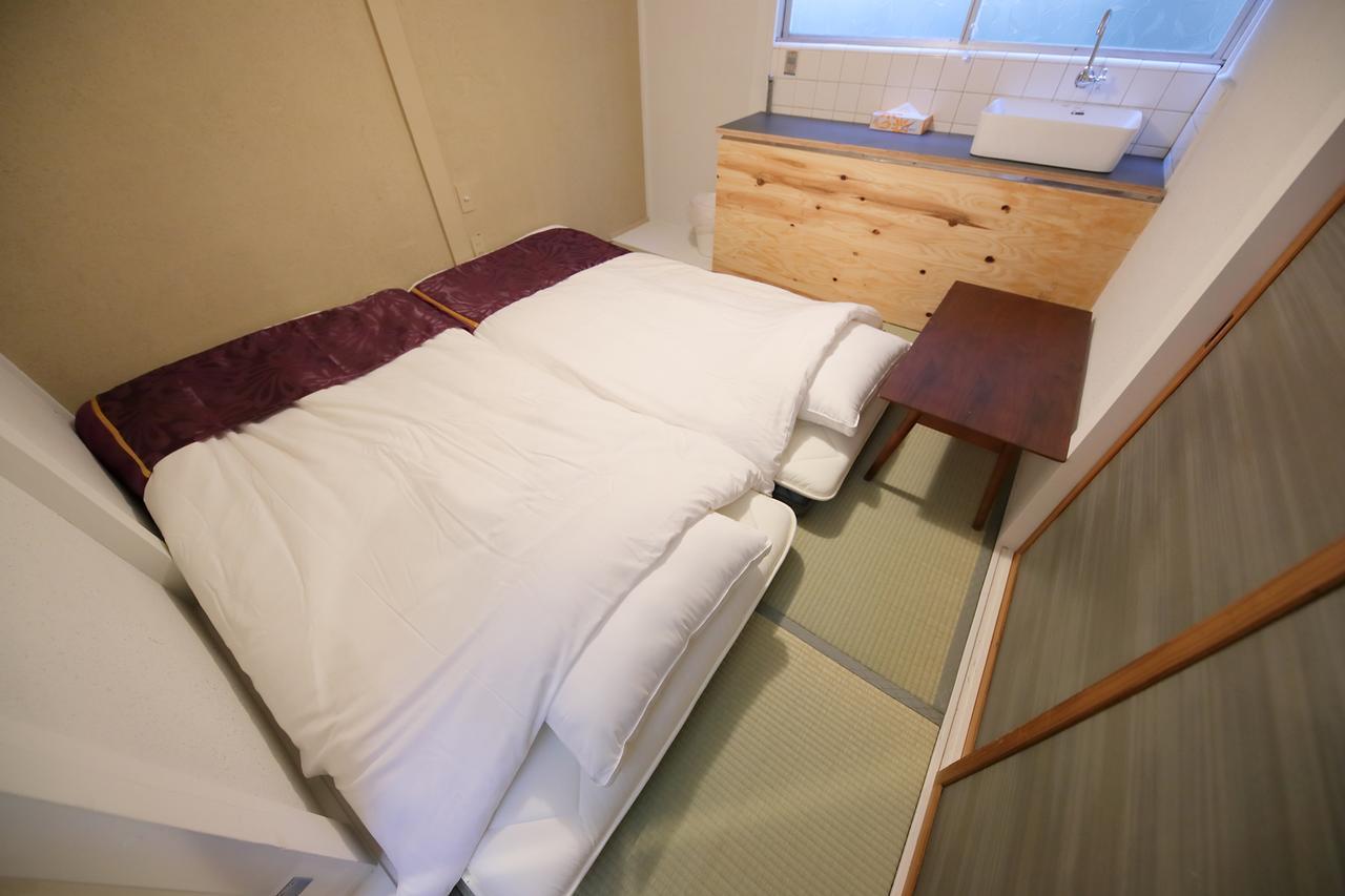 Raku Hostel Осака Екстер'єр фото