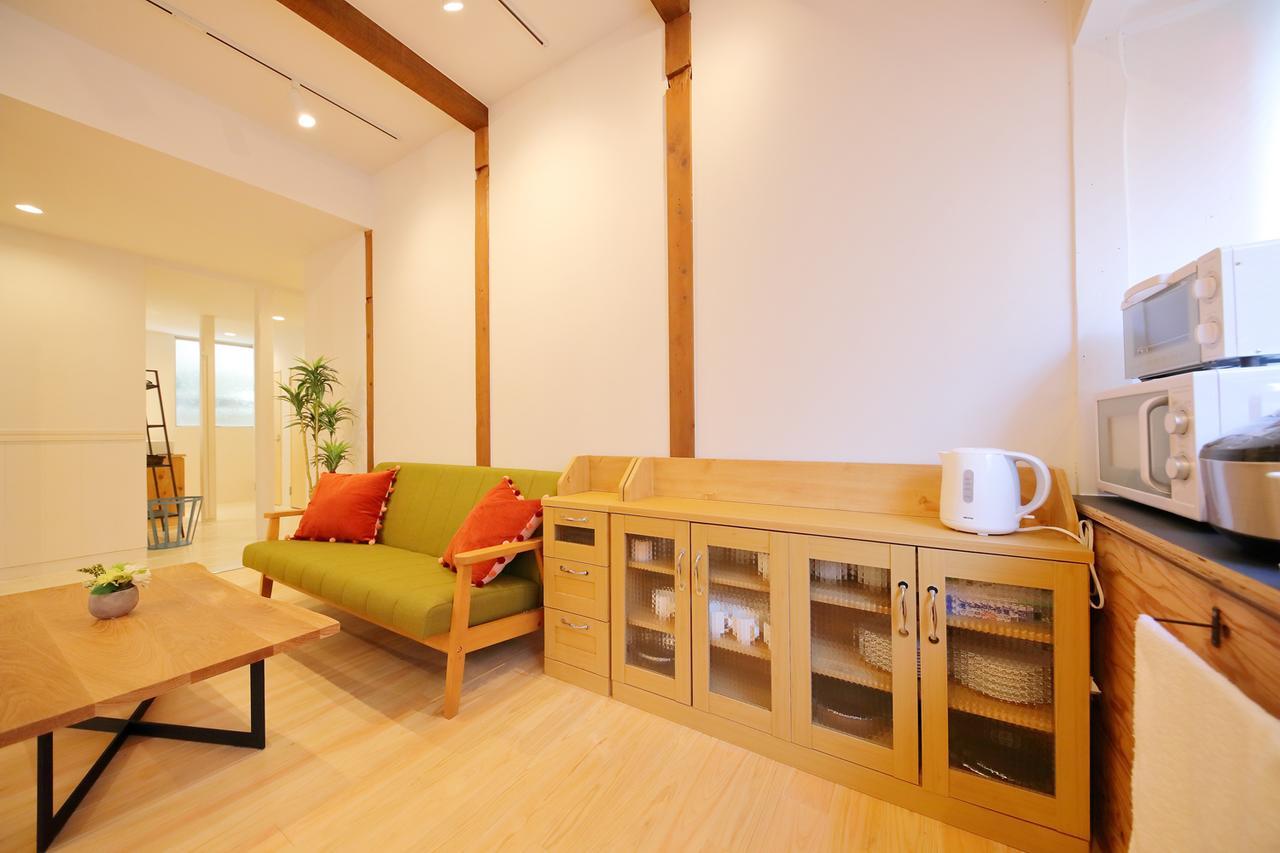 Raku Hostel Осака Екстер'єр фото