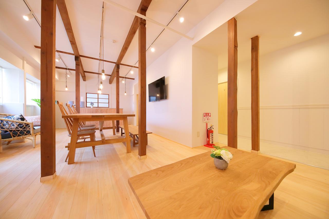 Raku Hostel Осака Екстер'єр фото